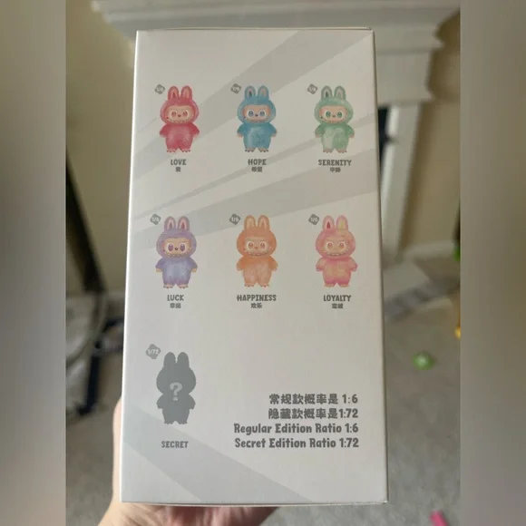 Pop Mart Big into Energy labubu Loyalty - Picture 3 of 9